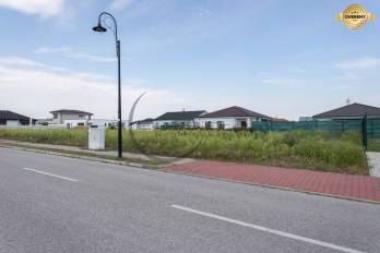 NA PREDAJ pekný stavebný pozemok o výmere 521 m2 v Zohore